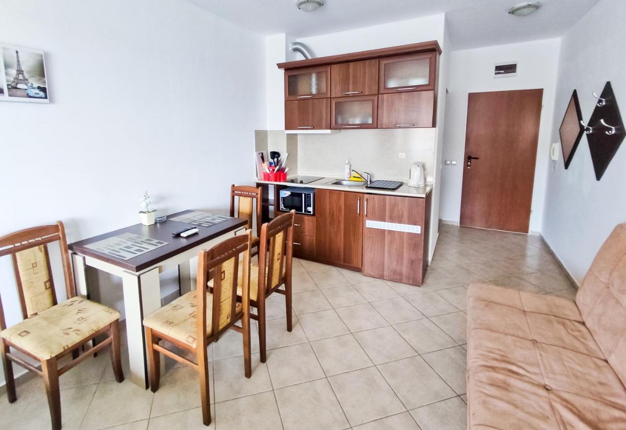 Apartament Studio Comfort Primorsko Mm Complex Exteriér fotografie